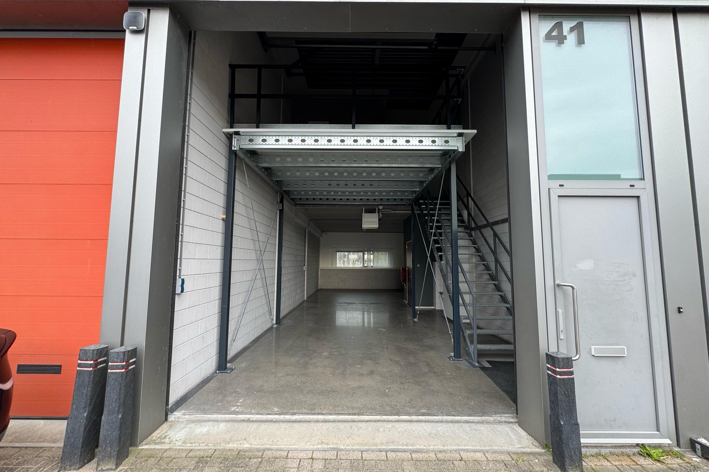View photo 2 of Zwolseweg 41