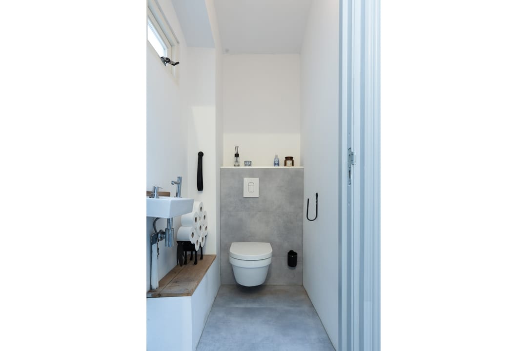 Photo 16 of Molendijk 46