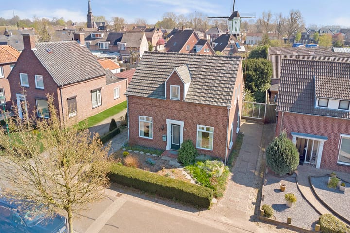 Foto 6 van Boortorenstraat 2-A