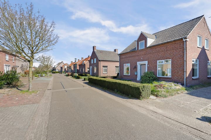 Foto 8 van Boortorenstraat 2-A