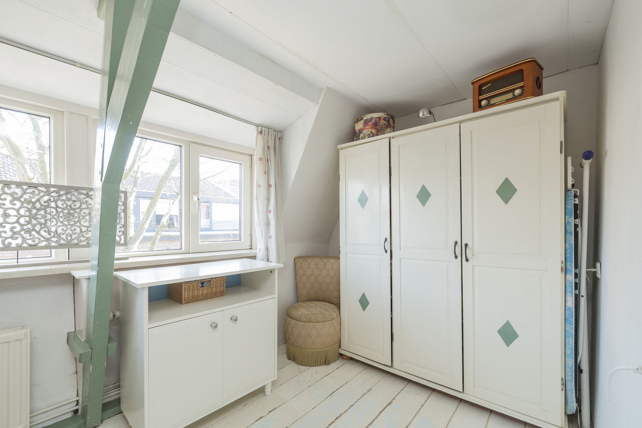 Foto 24 van van der Veldstraat 11