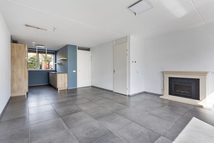 Foto 3 van Van Irhovenstraat 23