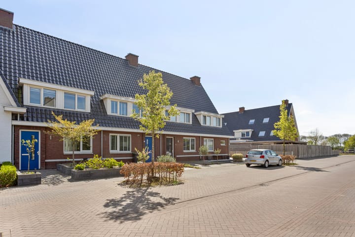 Foto 23 van Van Irhovenstraat 23