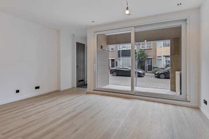 Photo 9 of Schoolstraat 30-G