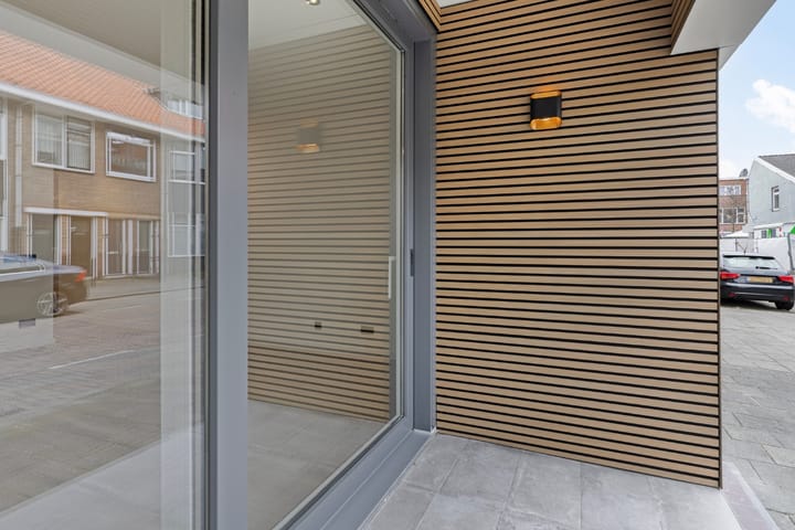 Photo 10 of Schoolstraat 30-G