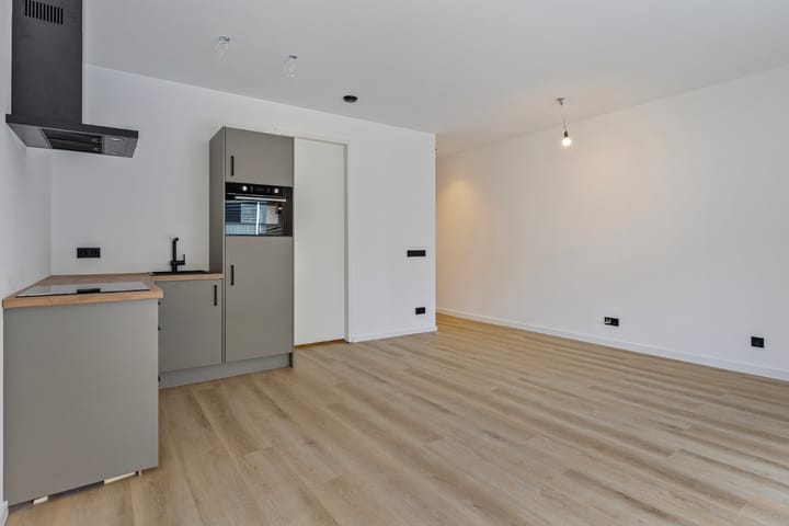 Photo 15 of Schoolstraat 30-G