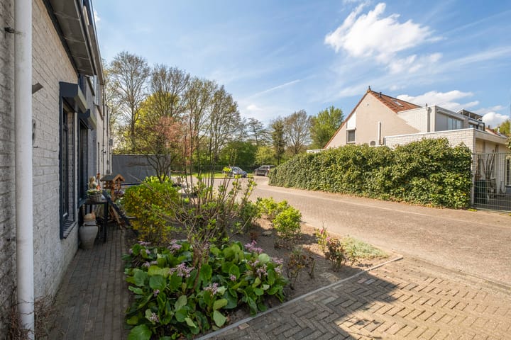 Foto 8 van Karwijhof 18