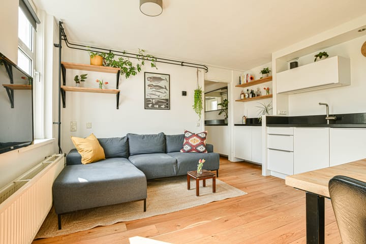 Foto 4 van Riouwstraat 107-E