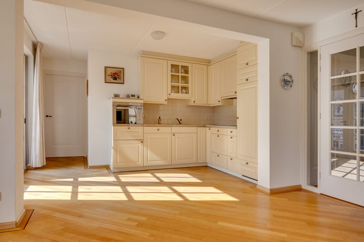 Foto 14 van Martinalaan 5