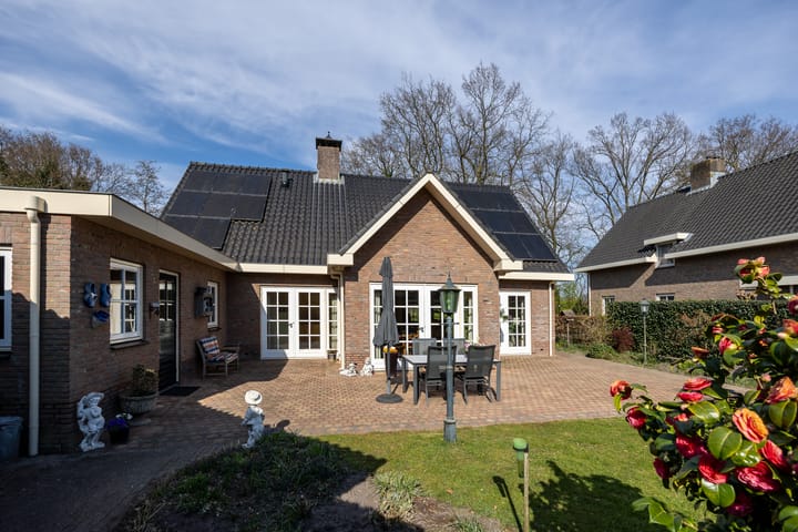 Foto 28 van Martinalaan 5