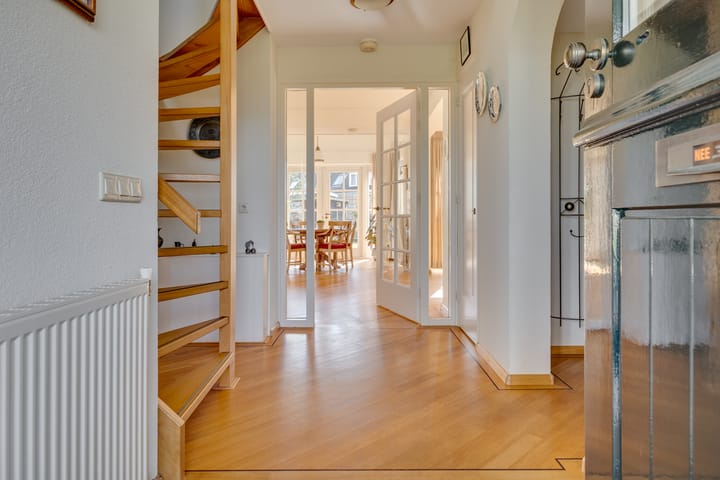 Foto 36 van Martinalaan 5