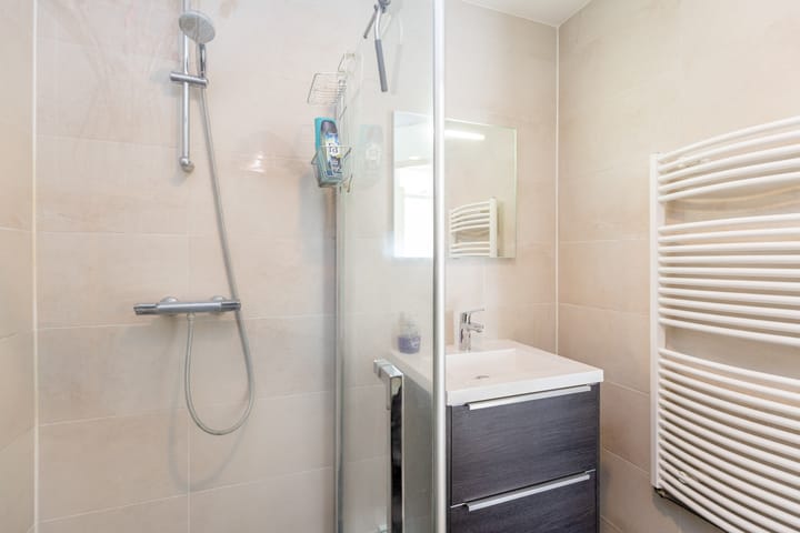 Foto 21 van Darja Collinstraat 7