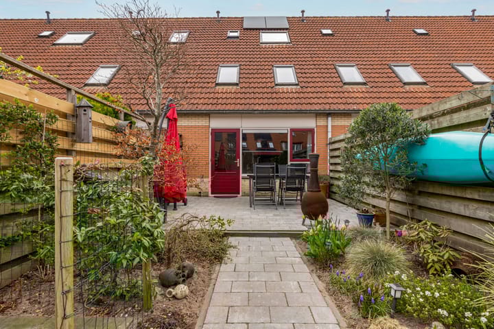 Foto 34 van Darja Collinstraat 7