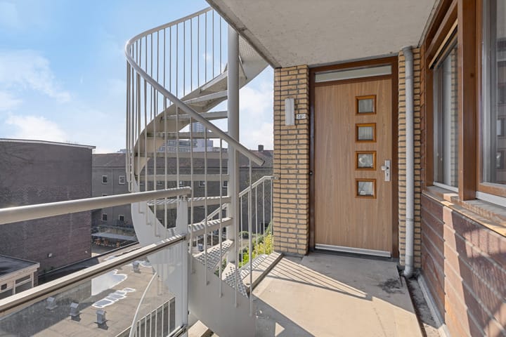 Photo 3 of Hoge Boezem 16-E