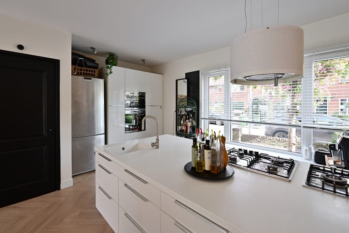 Foto 6 van Curiestraat 48