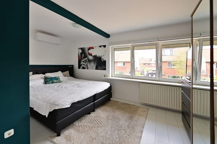 Foto 11 van Curiestraat 48