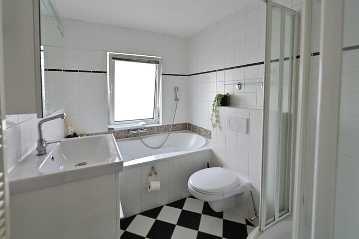 Foto 14 van Curiestraat 48