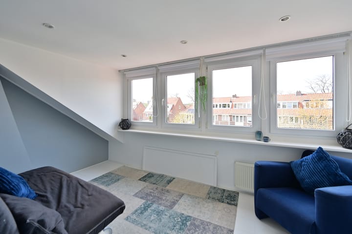 Foto 16 van Curiestraat 48