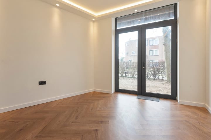 Foto 19 van Overboslaan 14