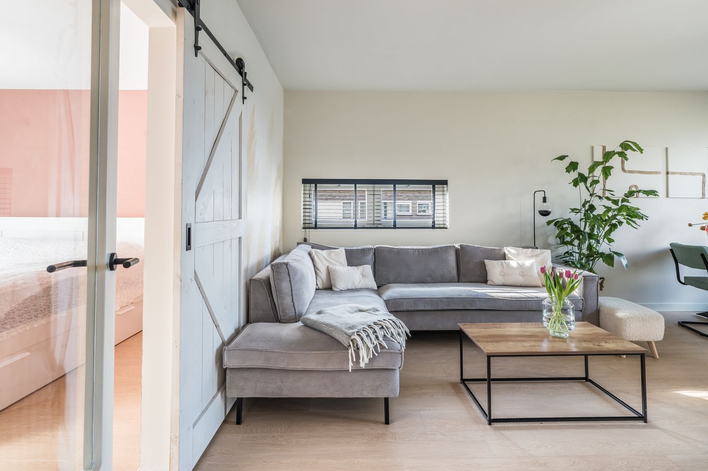 Foto 14 van Julianaplantsoen 238