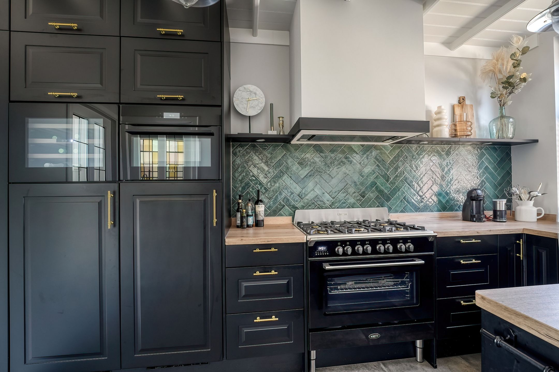 Foto 9 van Elleboogstraat 14