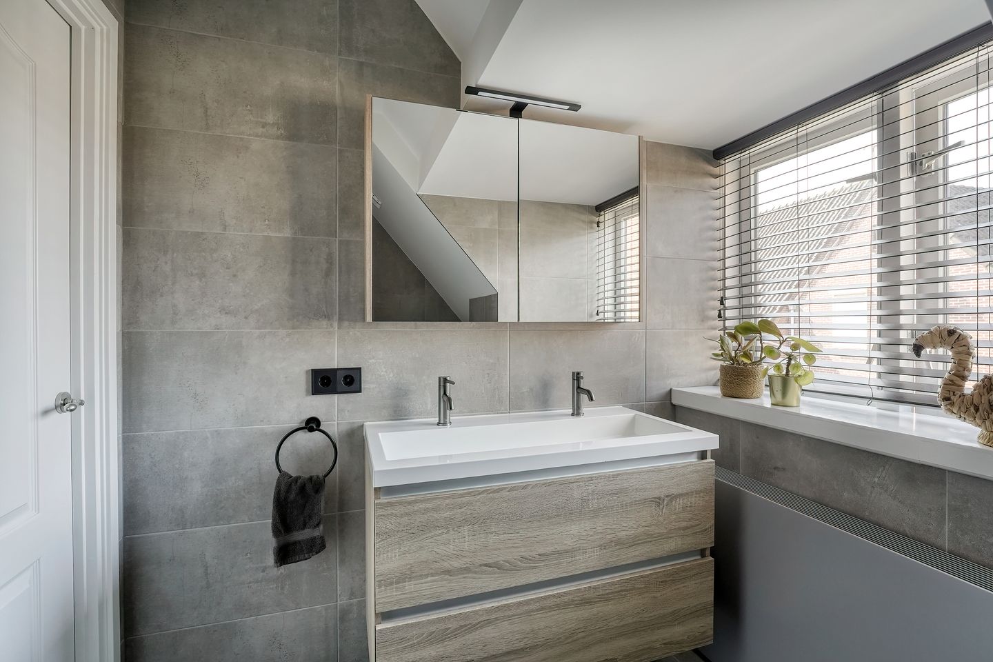 Foto 29 van Elleboogstraat 14