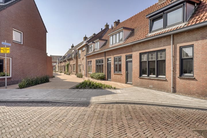 Foto 45 van Elleboogstraat 14