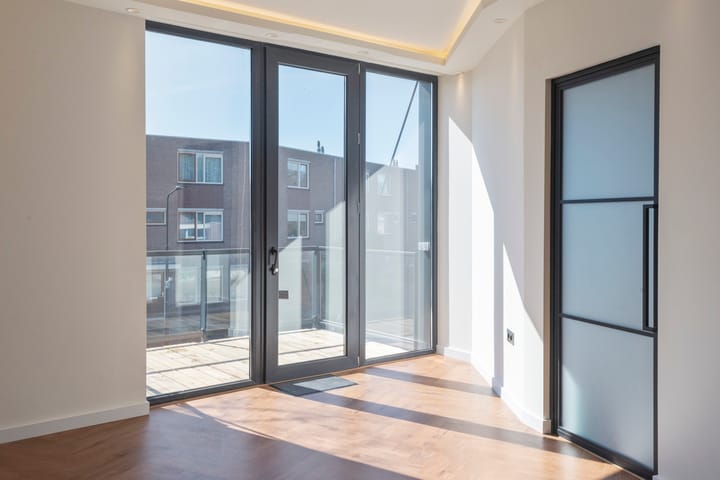 Photo 15 of Overboslaan 22