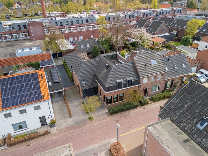 Foto 43 van Dr van Wamelstraat 9