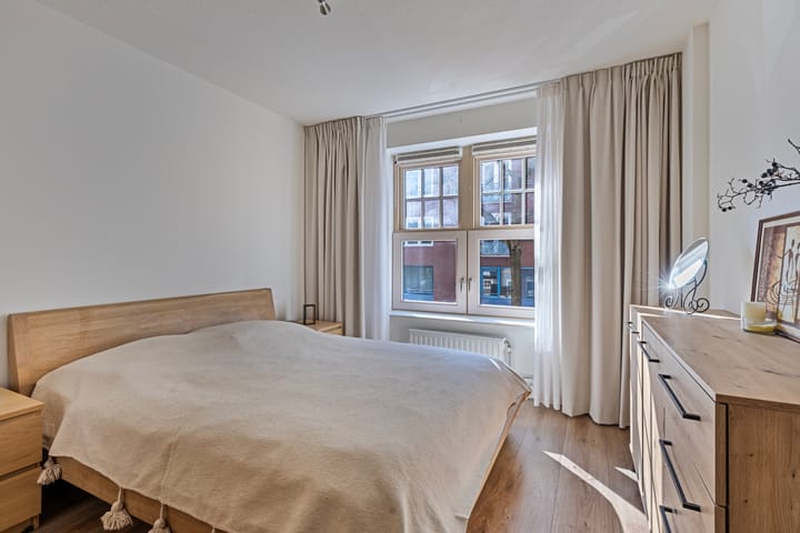 Foto 17 van Retiefstraat 4-B