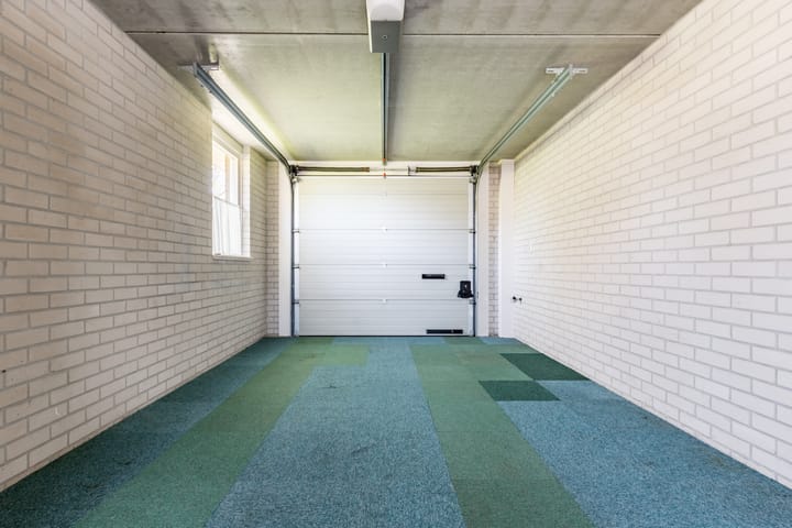 Photo 17 of Roodeswerf 11