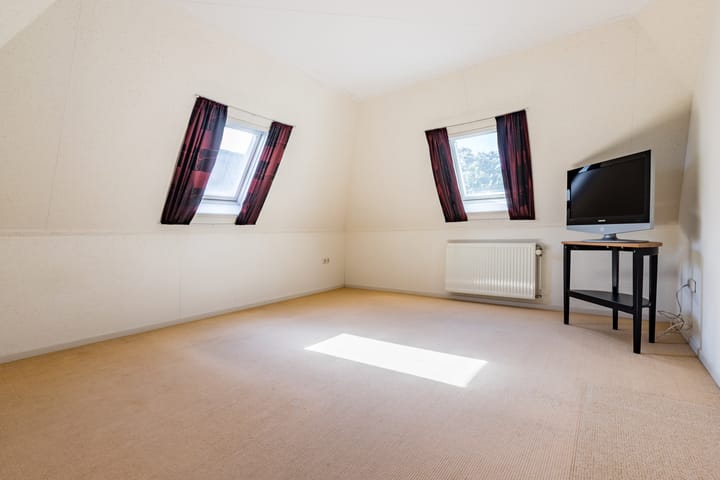 Photo 24 of Roodeswerf 11