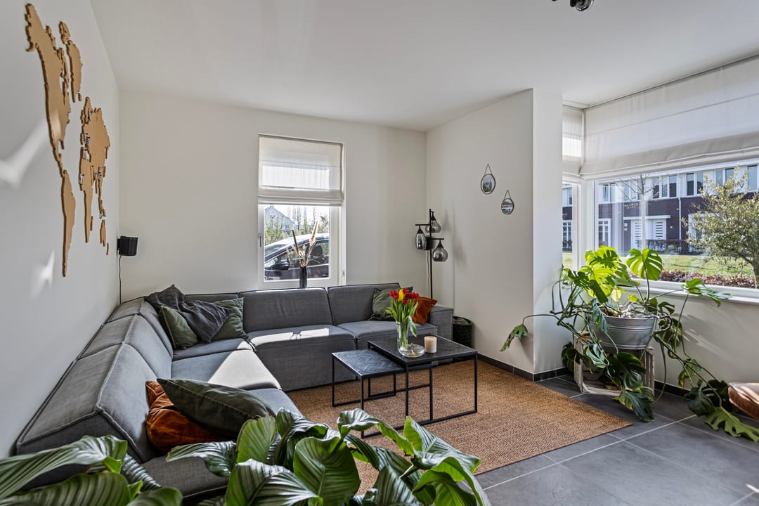 Photo 2 of Mackenhof 26