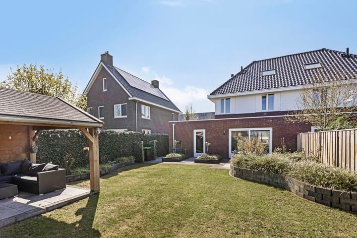 Foto 4 van Mackenhof 26