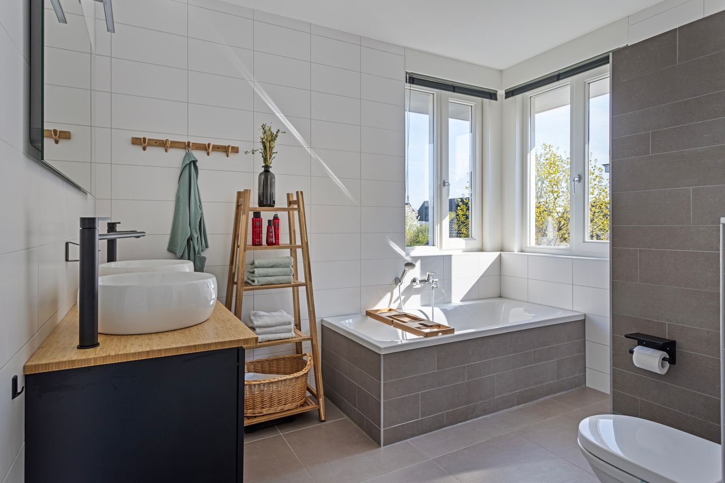 Photo 29 of Mackenhof 26