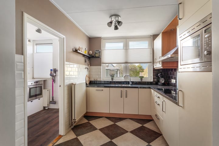 Foto 13 van Dorpsstraat 832