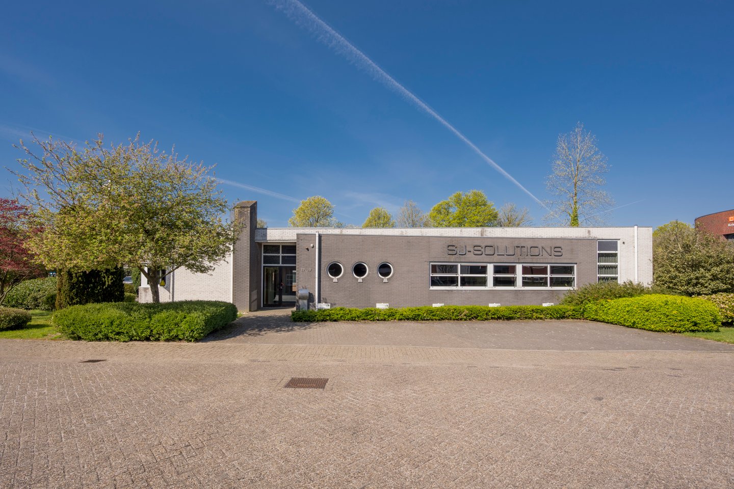 View photo 1 of Bedrijfsweg 10