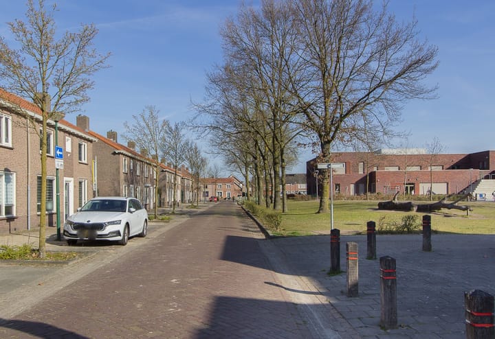 Foto 9 van Anjerstraat 10