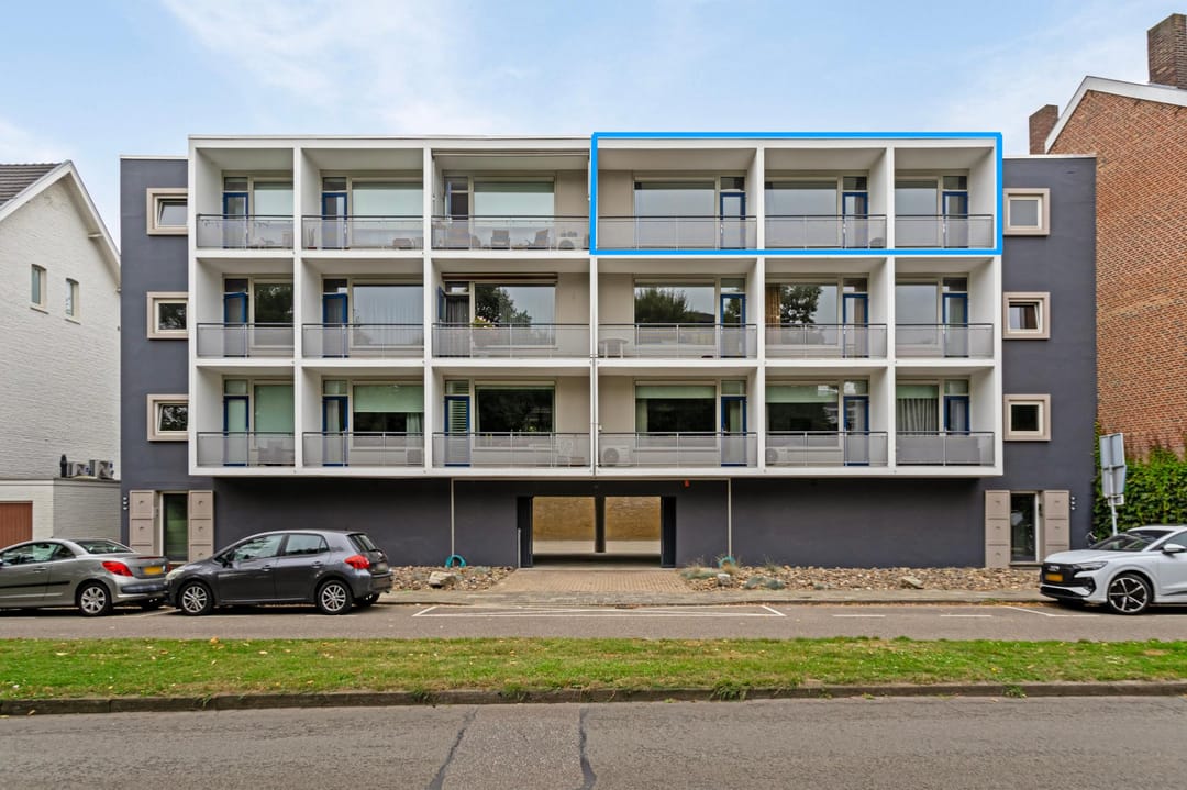 Photo 1 of Sint Pieterskade 19-C