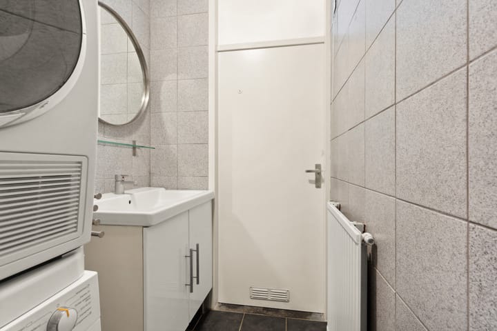 Photo 25 of Regulierstraat 88