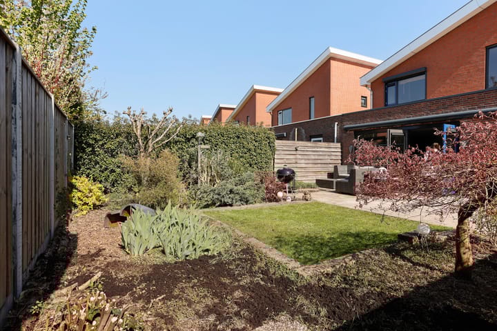 Foto 30 van Grasakker 34