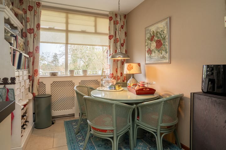 Foto 14 van Marthalaan 2-404