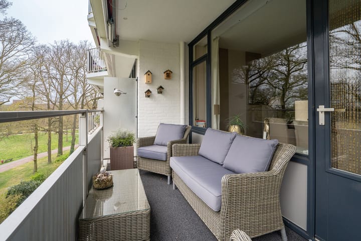 Foto 16 van Marthalaan 2-404