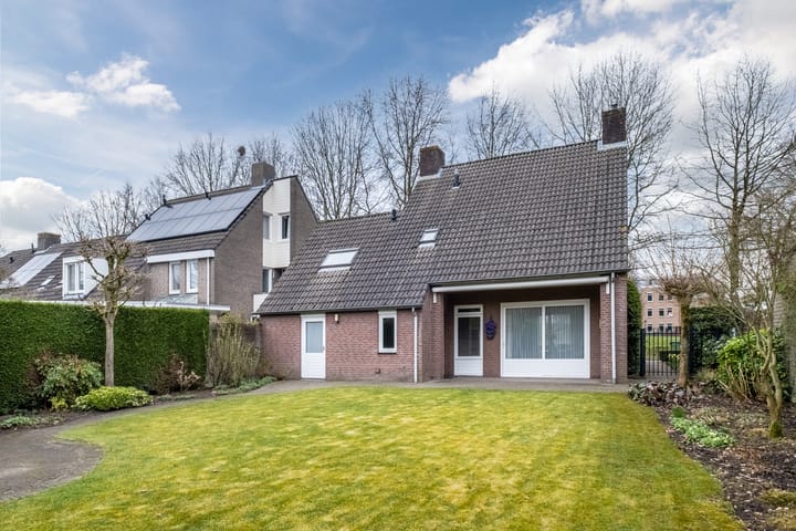 Foto 6 van Zr. Reinildislaan 16