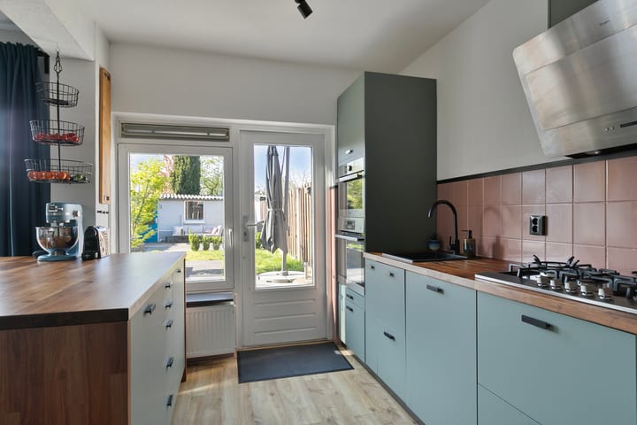 Foto 10 van van Deysselstraat 7