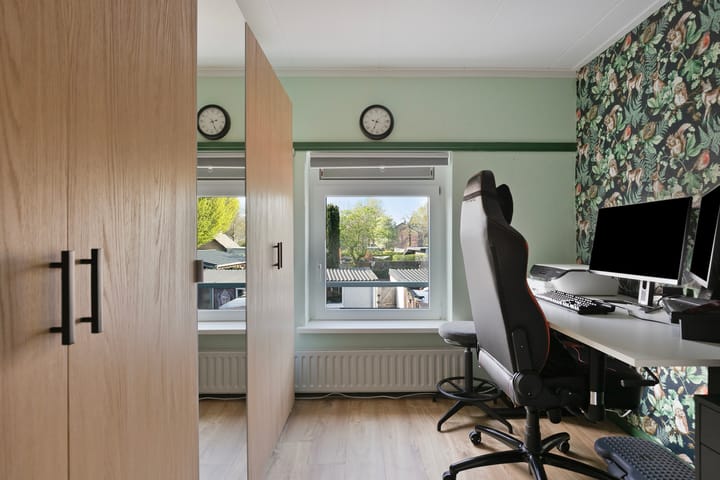 Foto 17 van van Deysselstraat 7