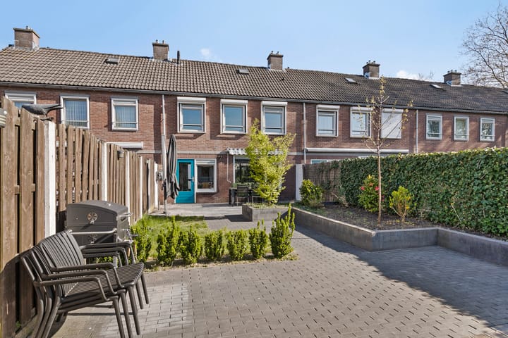 Foto 21 van van Deysselstraat 7