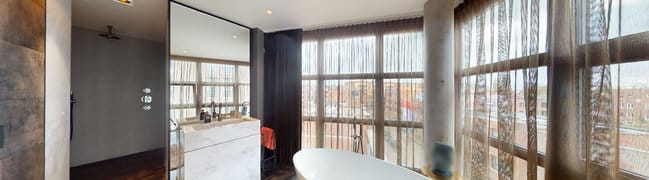 Bathroom primary room