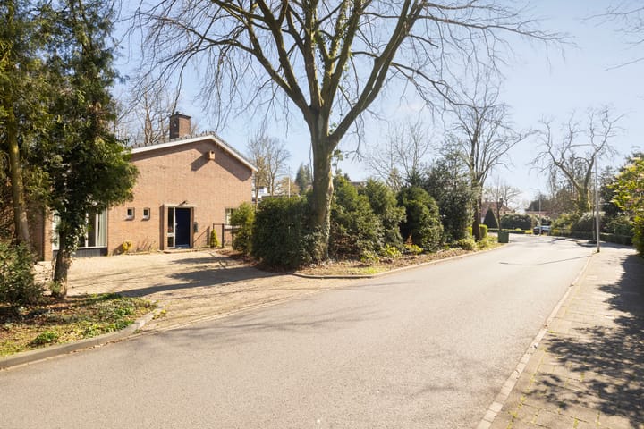 Foto 44 van Lindelaan 7