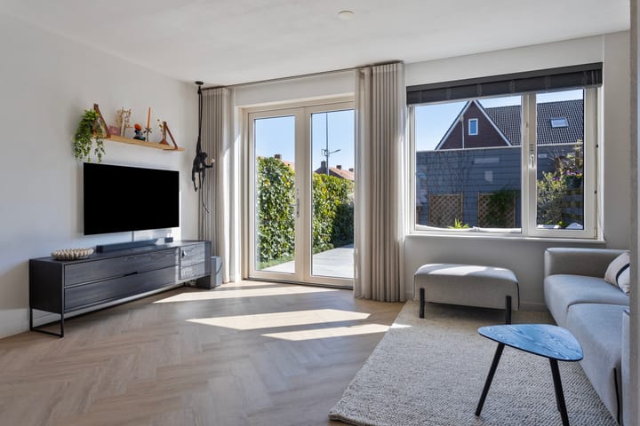 Foto 5 van Korenbloemstraat 2